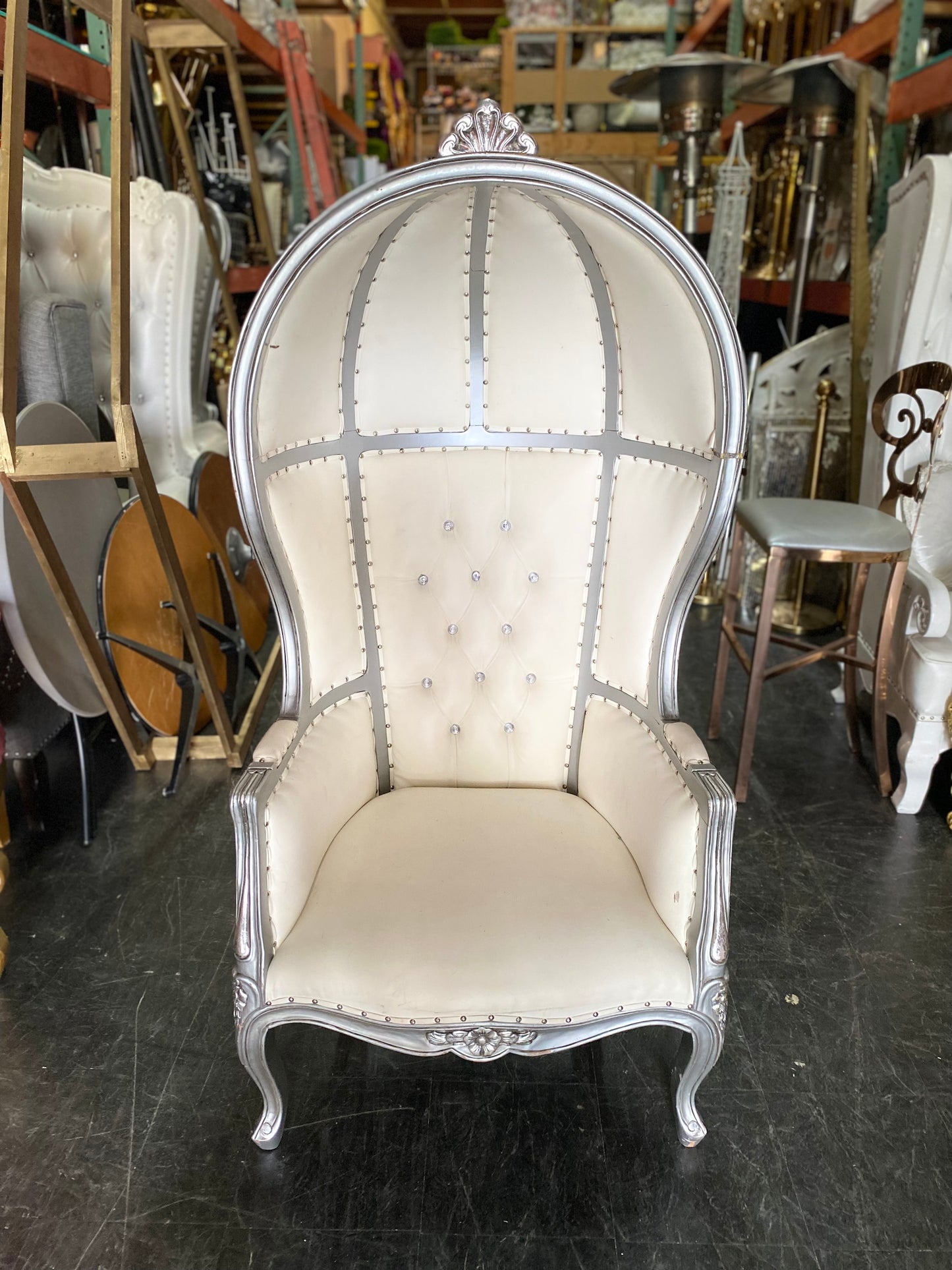 CANOPY THRONE CHAIR SILVER