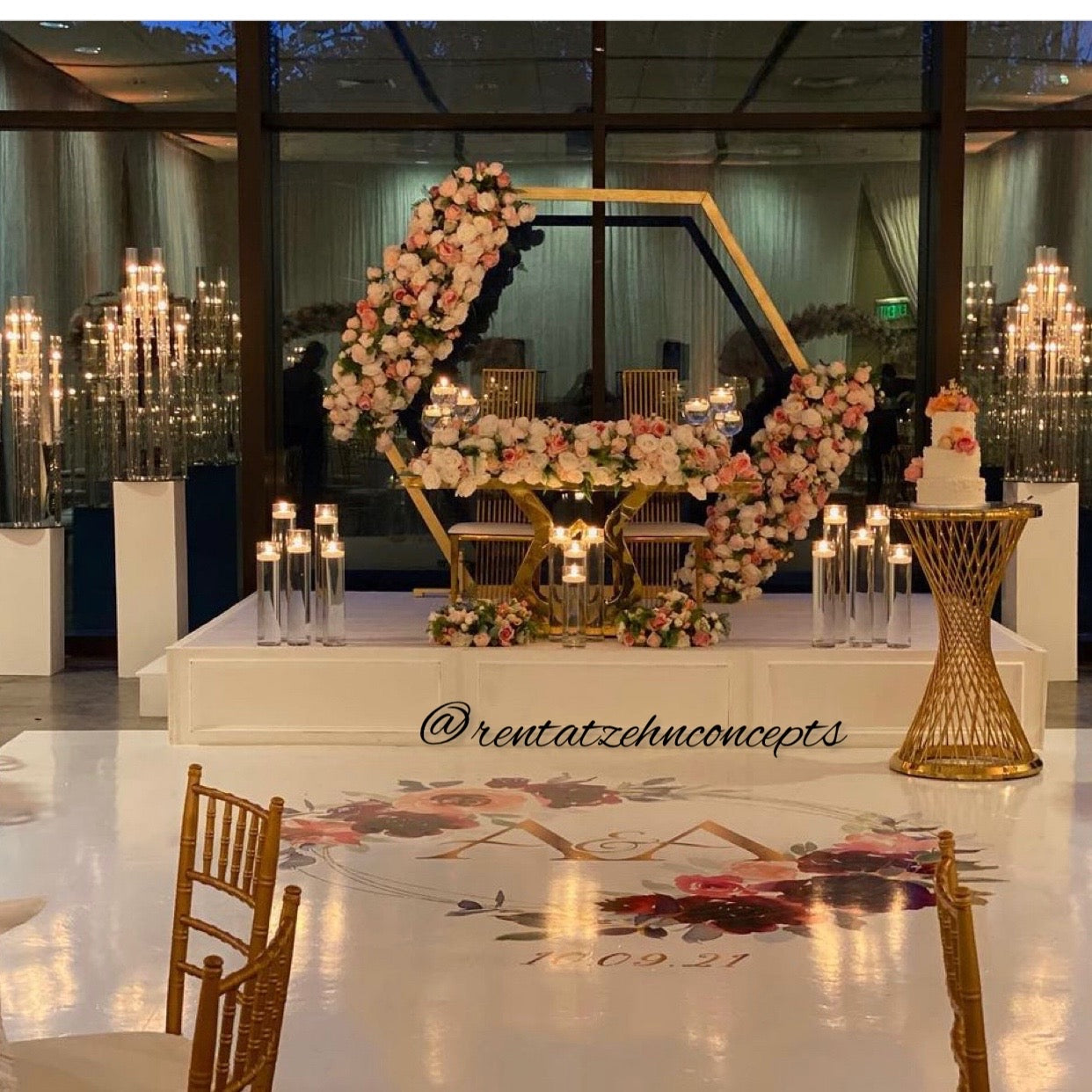 Hexagon wooden arch Backdrop