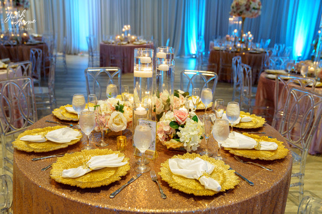 Cylinder vases with flower