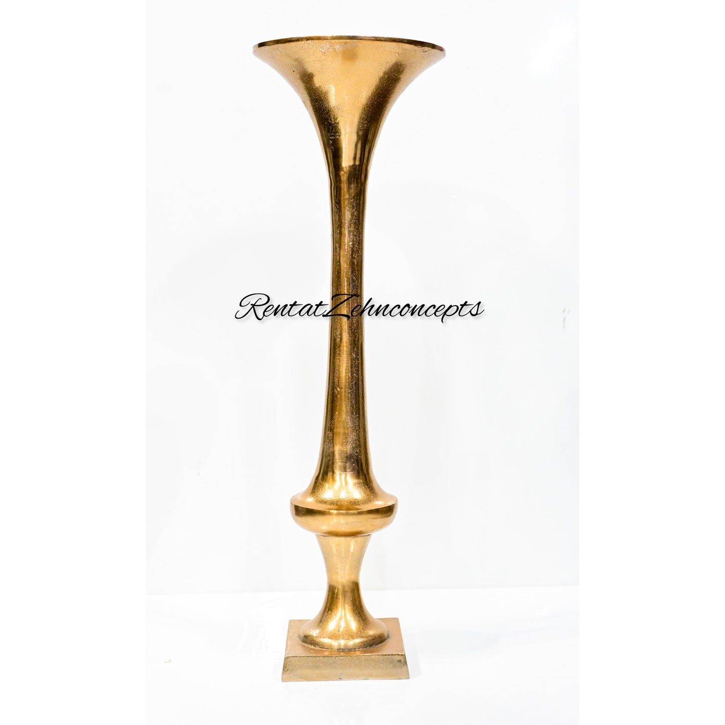 Slim neck urn