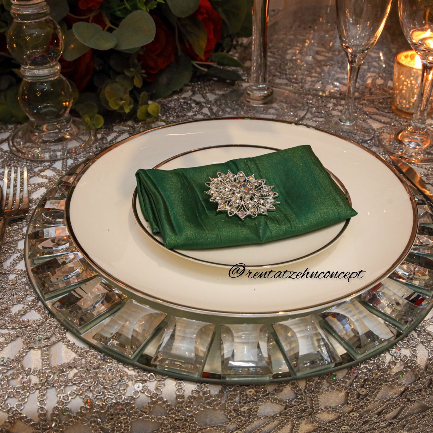 Mirror charger plate